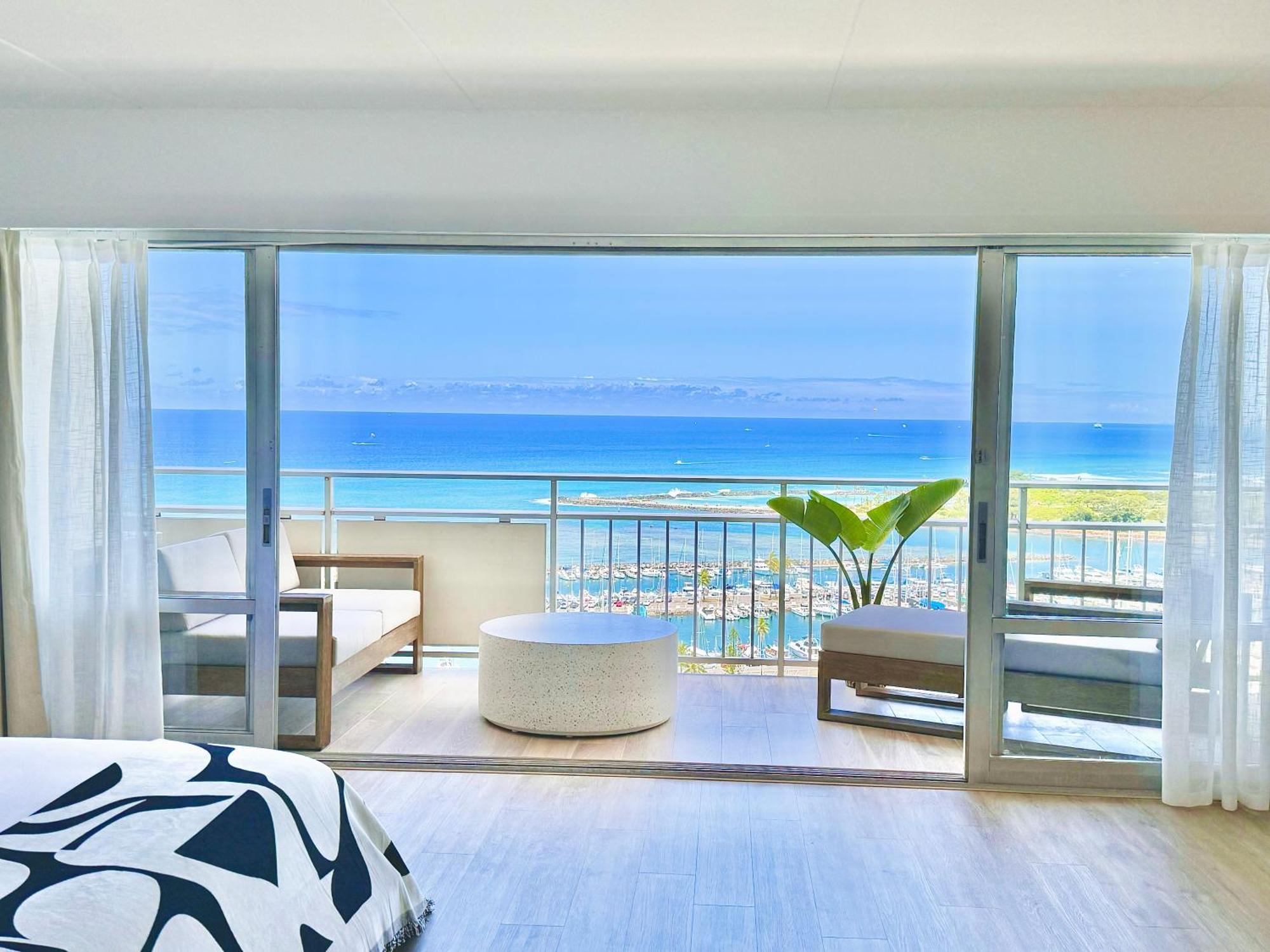 Panoramic Oceanview Resort - Full Kitchen In Each Room, 2 Swimming Pools, Onsite Restaurants, Fireworks Every Friday 호놀룰루 외부 사진